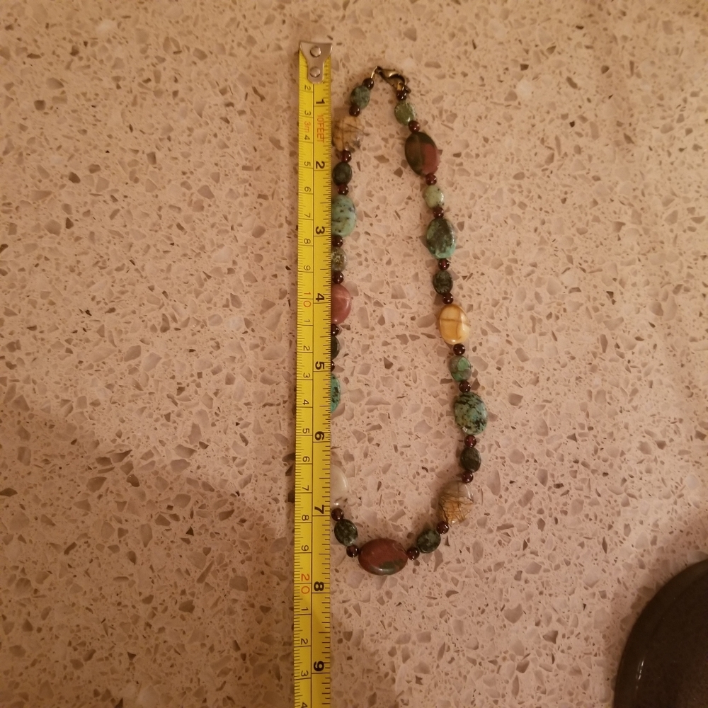 Gemstone necklace - Picture 3 of 3